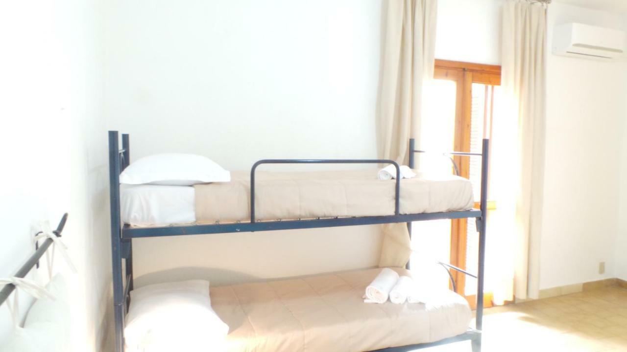 Green Terrace Apartment Ла-Маддалена Экстерьер фото