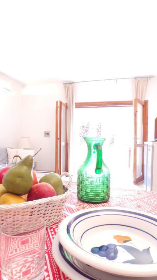 Green Terrace Apartment Ла-Маддалена Экстерьер фото